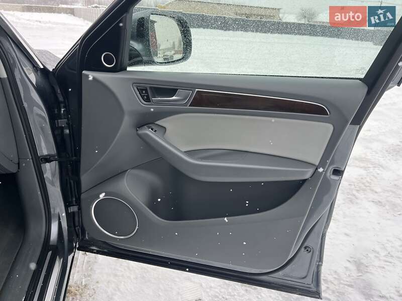 Внедорожник / Кроссовер Audi Q5 2015 в Дубно