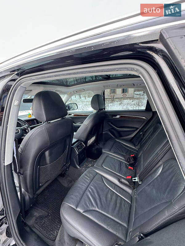 Внедорожник / Кроссовер Audi Q5 2014 в Сокирянах