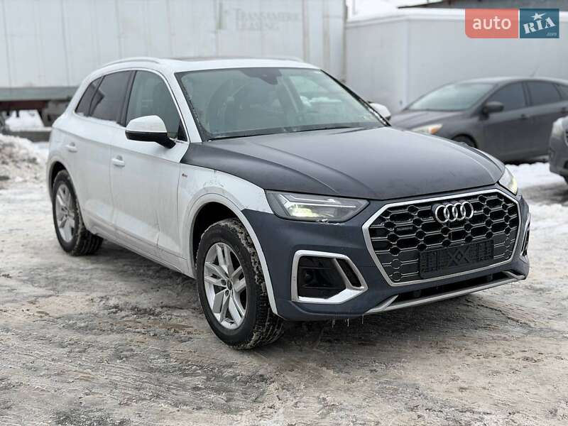 Внедорожник / Кроссовер Audi Q5 2023 в Киеве