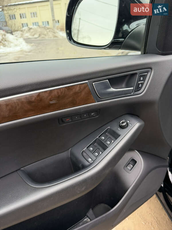 Позашляховик / Кросовер Audi Q5 2010 в Львові