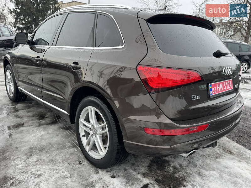 Позашляховик / Кросовер Audi Q5 2013 в Луцьку фото 4 Позашляховик / Кросовер Audi Q5 2013 в Луцьку