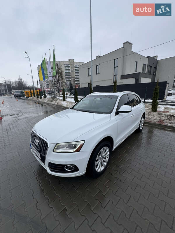 Позашляховик / Кросовер Audi Q5 2016 в Луцьку фото 5 Позашляховик / Кросовер Audi Q5 2016 в Луцьку