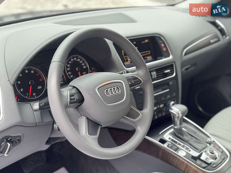 Позашляховик / Кросовер Audi Q5 2014 в Черкасах