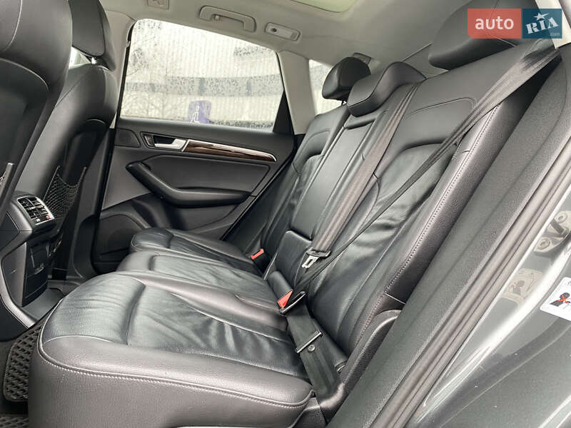 Позашляховик / Кросовер Audi Q5 2014 в Києві