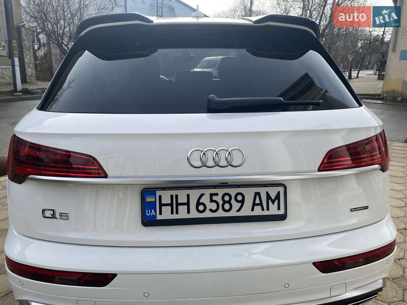 Внедорожник / Кроссовер Audi Q5 2022 в Одессе