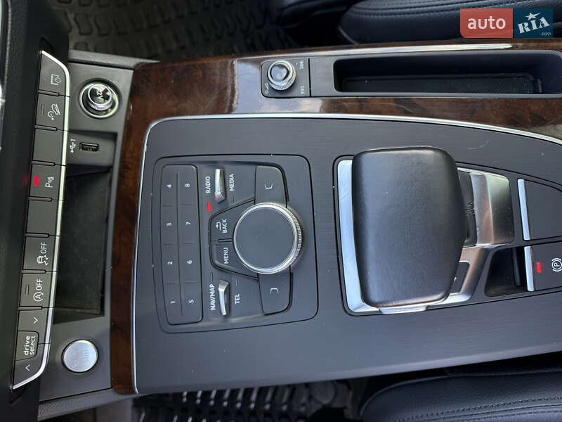 Позашляховик / Кросовер Audi Q5 2018 в Стрию фото 122 Позашляховик / Кросовер Audi Q5 2018 в Стрию