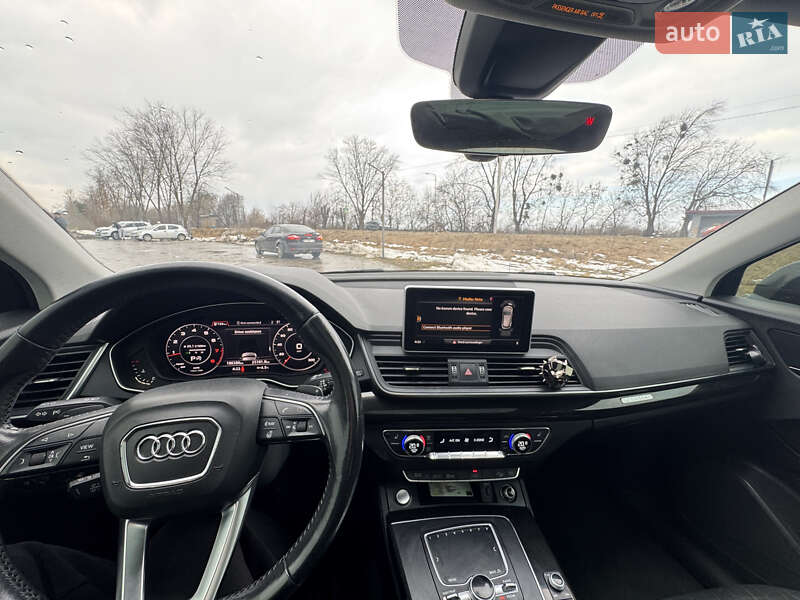 Позашляховик / Кросовер Audi Q5 2018 в Самборі