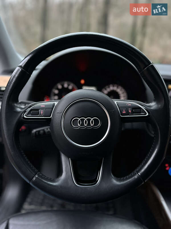 Позашляховик / Кросовер Audi Q5 2016 в Ужгороді