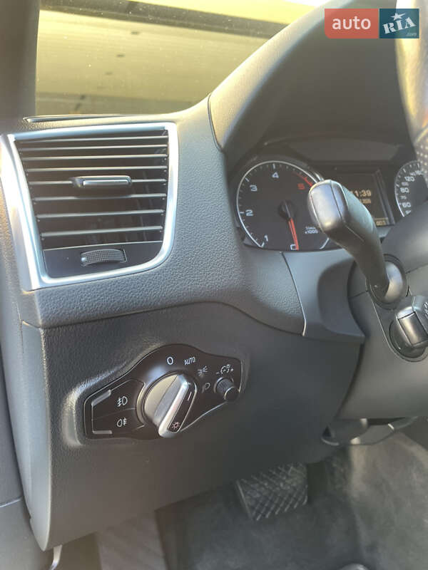 Позашляховик / Кросовер Audi Q5 2012 в Чернівцях фото 9 Позашляховик / Кросовер Audi Q5 2012 в Чернівцях