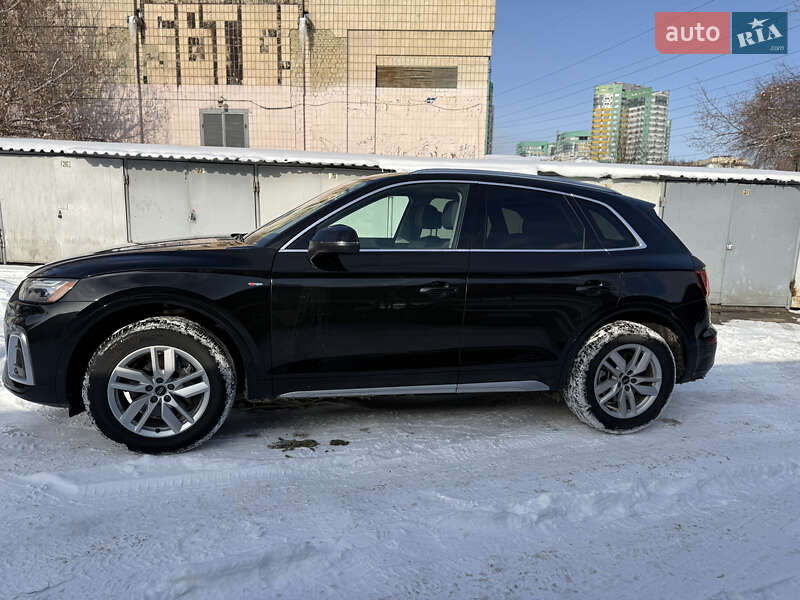 Позашляховик / Кросовер Audi Q5 2021 в Києві фото 12 Позашляховик / Кросовер Audi Q5 2021 в Києві