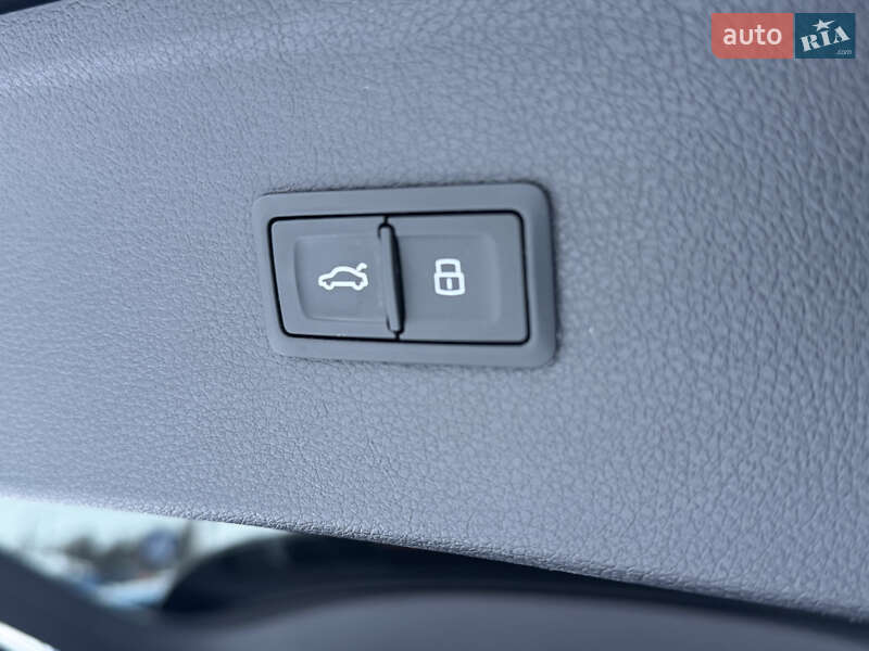 Позашляховик / Кросовер Audi Q5 2017 в Луцьку фото 17 Позашляховик / Кросовер Audi Q5 2017 в Луцьку