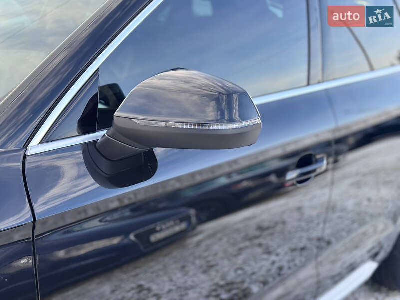 Позашляховик / Кросовер Audi Q5 2020 в Івано-Франківську