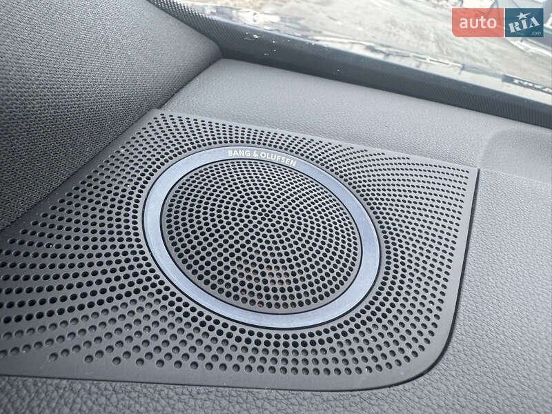 Позашляховик / Кросовер Audi Q5 2016 в Львові фото 16 Позашляховик / Кросовер Audi Q5 2016 в Львові