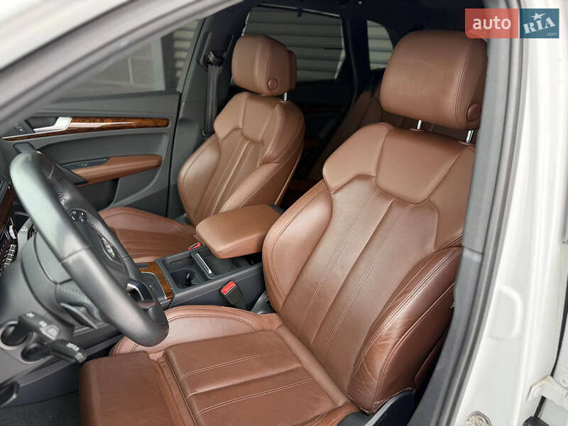 Внедорожник / Кроссовер Audi Q5 2018 в Киеве