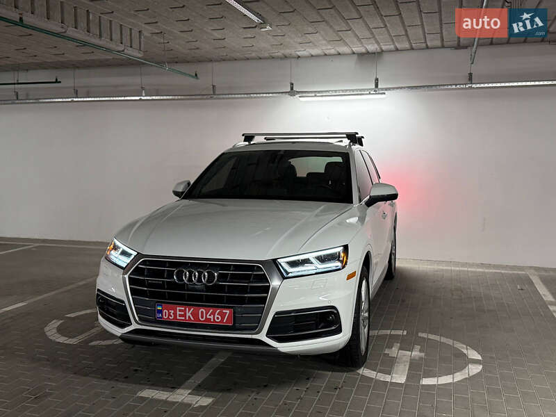 Внедорожник / Кроссовер Audi Q5 2018 в Киеве