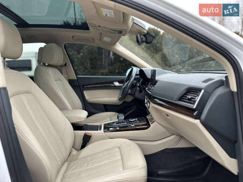 Внедорожник / Кроссовер Audi Q5 2020 в Дрогобыче фото 98 Внедорожник / Кроссовер Audi Q5 2020 в Дрогобыче