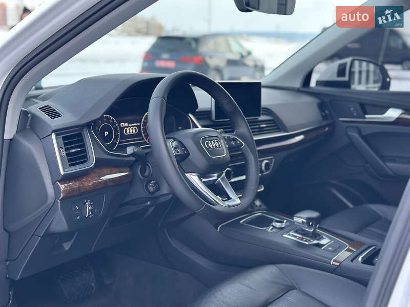 Позашляховик / Кросовер Audi Q5 2018 в Рівному фото 21 Позашляховик / Кросовер Audi Q5 2018 в Рівному