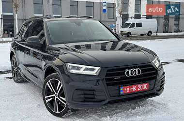 Внедорожник / Кроссовер Audi Q5 2018 в Ровно