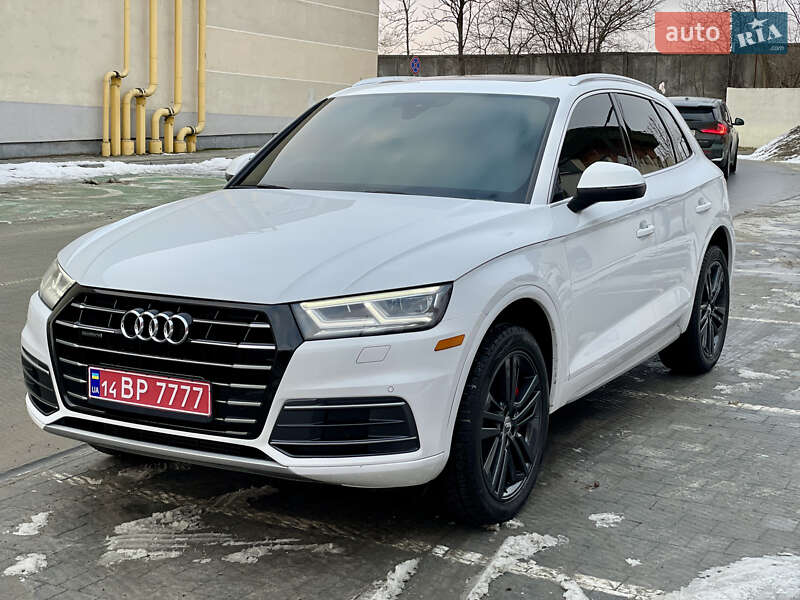Позашляховик / Кросовер Audi Q5 2018 в Львові