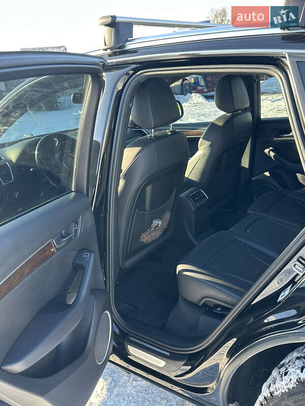 Внедорожник / Кроссовер Audi Q5 2016 в Сарнах