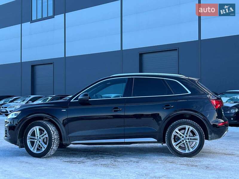 Позашляховик / Кросовер Audi Q5 2017 в Львові фото 5 Позашляховик / Кросовер Audi Q5 2017 в Львові