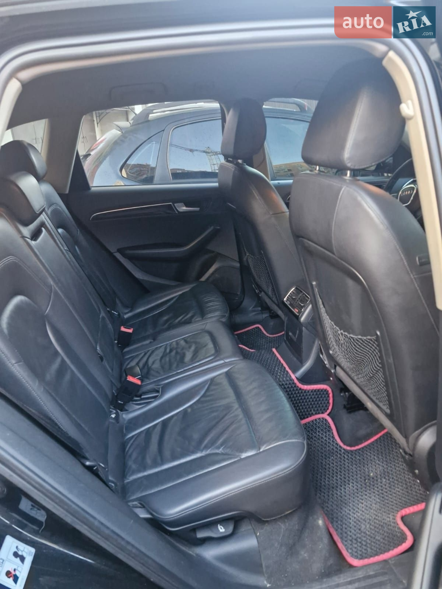 Audi Q5 2011 VIN WA1CFAFP3BA102471 фото оголошення 8 з 9
