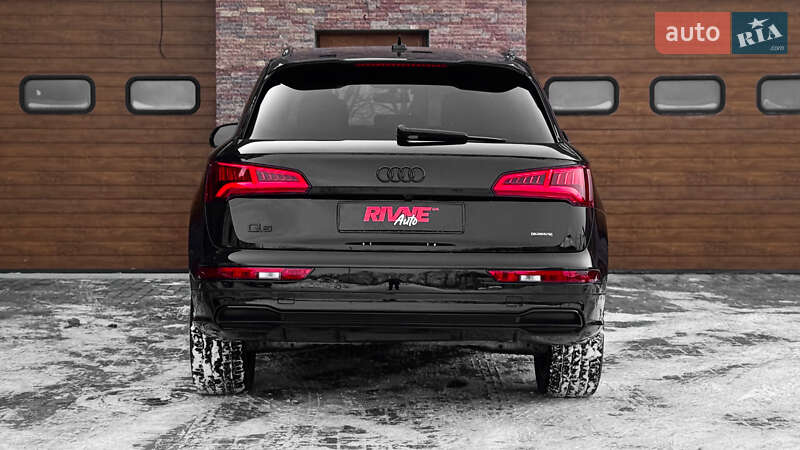 Позашляховик / Кросовер Audi Q5 2018 в Рівному