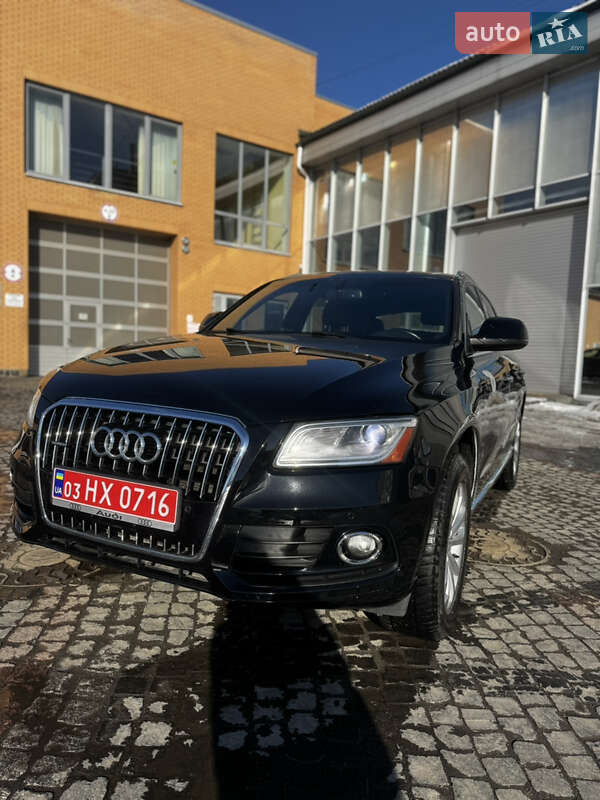 Позашляховик / Кросовер Audi Q5 2015 в Луцьку