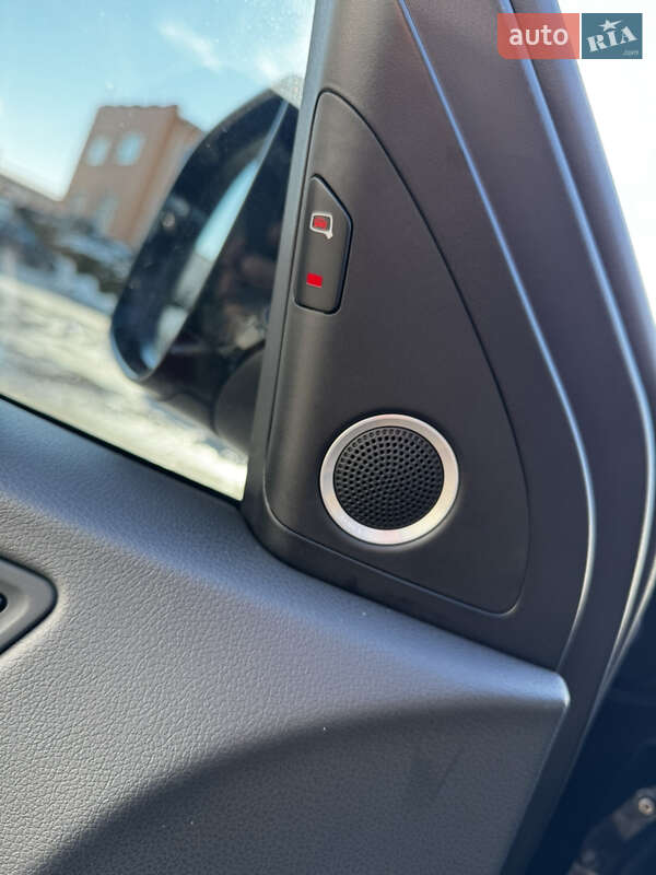 Позашляховик / Кросовер Audi Q5 2015 в Луцьку