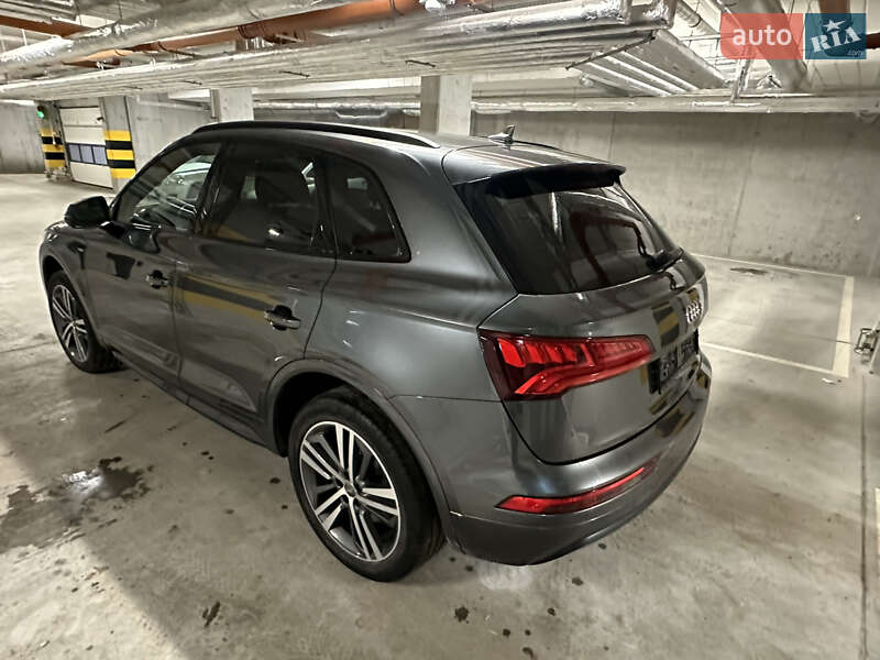 Внедорожник / Кроссовер Audi Q5 2019 в Киеве фото 4 Внедорожник / Кроссовер Audi Q5 2019 в Киеве