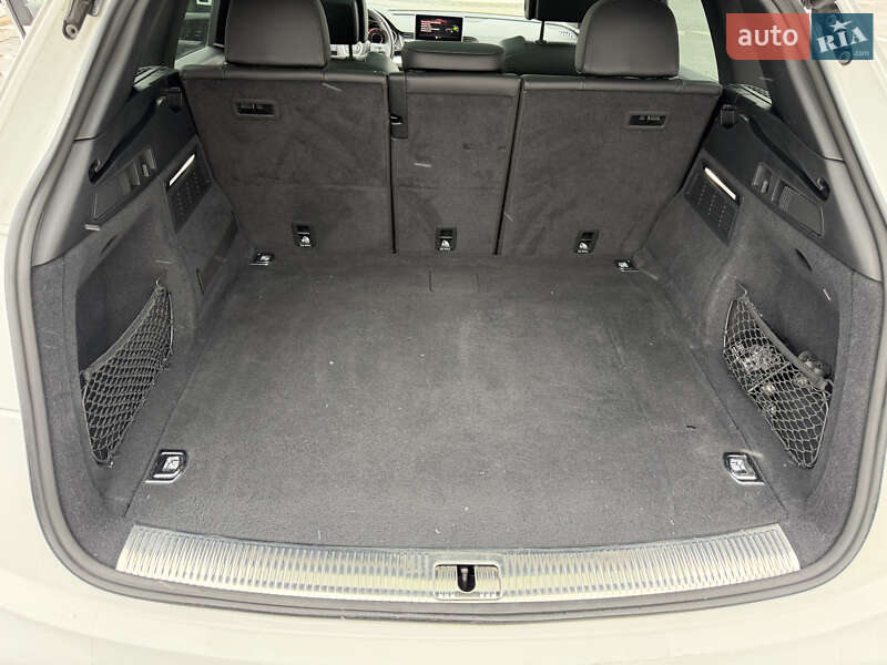 Внедорожник / Кроссовер Audi Q5 2019 в Киеве фото 15 Внедорожник / Кроссовер Audi Q5 2019 в Киеве