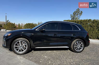 Внедорожник / Кроссовер Audi Q5 2021 в Днепре