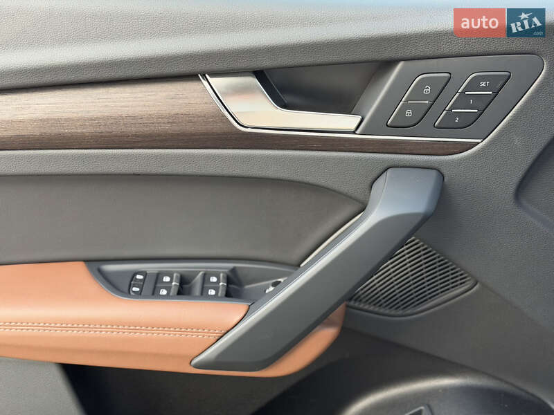 Позашляховик / Кросовер Audi Q5 2024 в Одесі