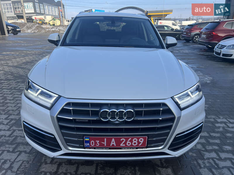 Позашляховик / Кросовер Audi Q5 2018 в Тернополі