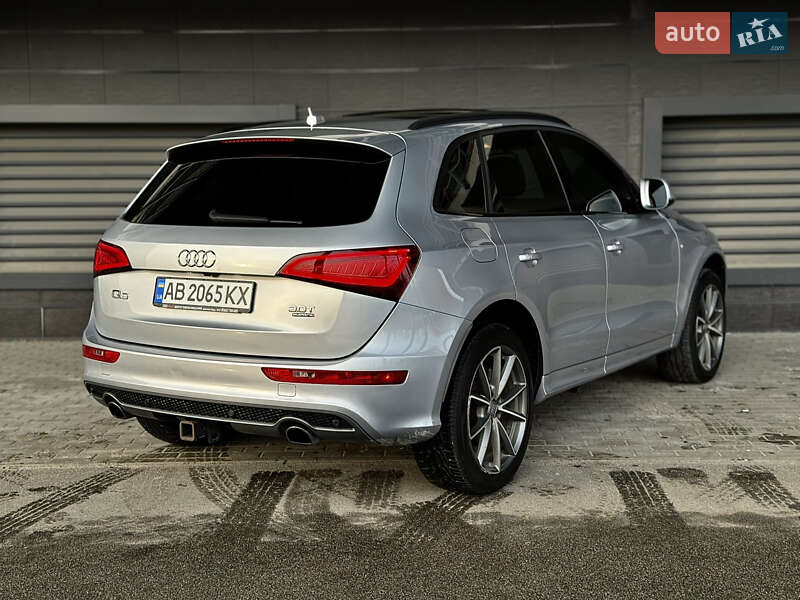 Позашляховик / Кросовер Audi Q5 2016 в Києві