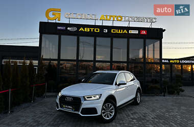 Позашляховик / Кросовер Audi Q5 2017 в Львові