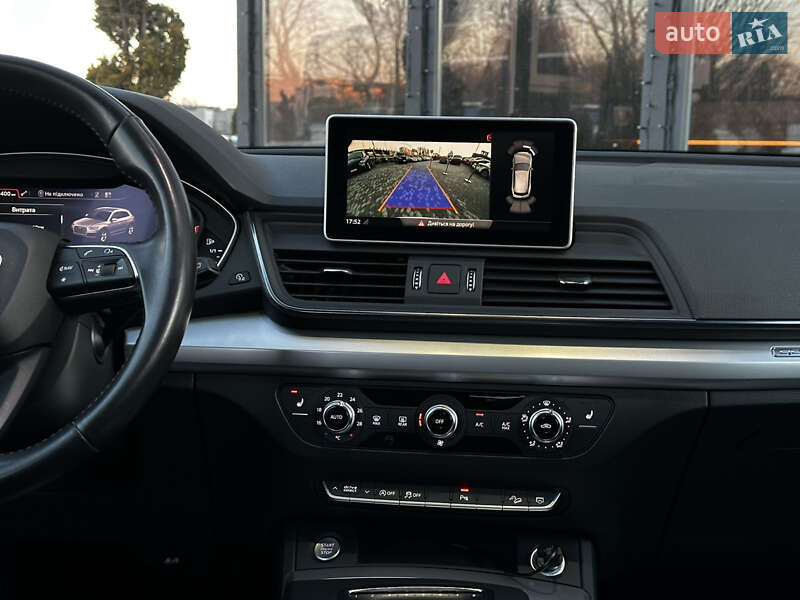Позашляховик / Кросовер Audi Q5 2017 в Львові