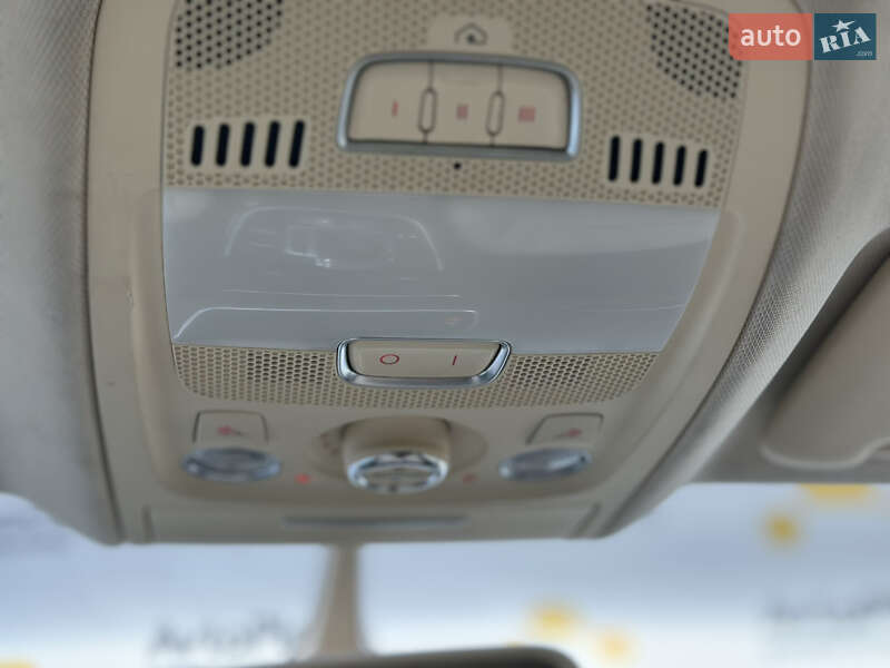 Позашляховик / Кросовер Audi Q5 2015 в Луцьку