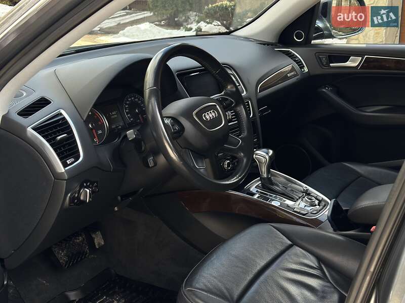 Внедорожник / Кроссовер Audi Q5 2016 в Львове