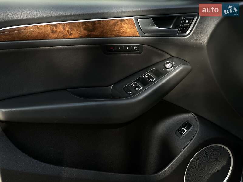 Внедорожник / Кроссовер Audi Q5 2016 в Львове