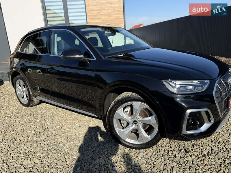 Внедорожник / Кроссовер Audi Q5 2020 в Стрые