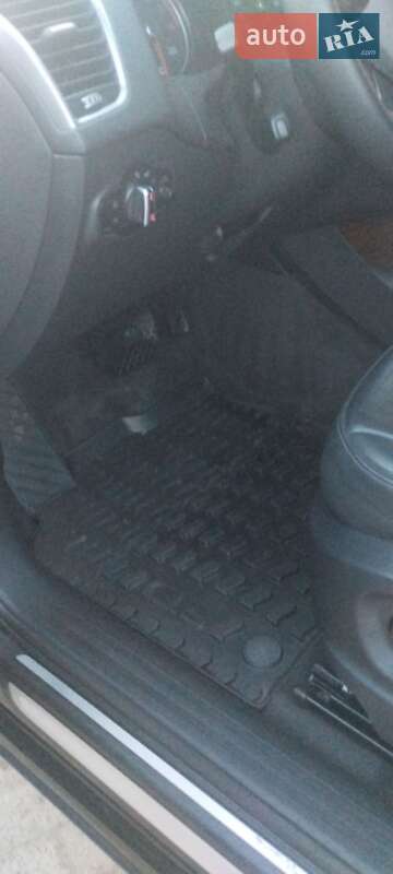 Внедорожник / Кроссовер Audi Q5 2016 в Ровно фото 20 Внедорожник / Кроссовер Audi Q5 2016 в Ровно