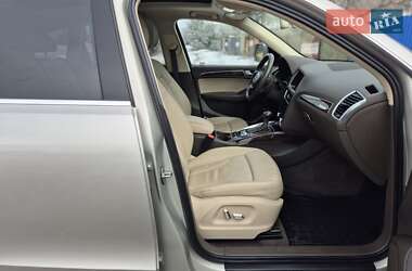 Позашляховик / Кросовер Audi Q5 2015 в Василькові
