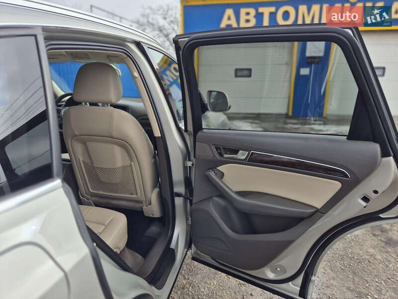 Внедорожник / Кроссовер Audi Q5 2015 в Киеве фото 36 Внедорожник / Кроссовер Audi Q5 2015 в Киеве