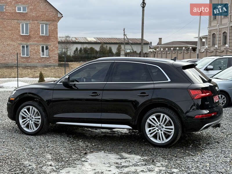 Позашляховик / Кросовер Audi Q5 2018 в Чернівцях