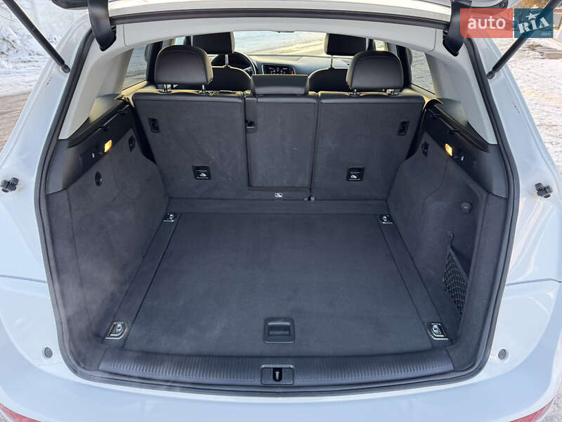 Внедорожник / Кроссовер Audi Q5 2016 в Умани