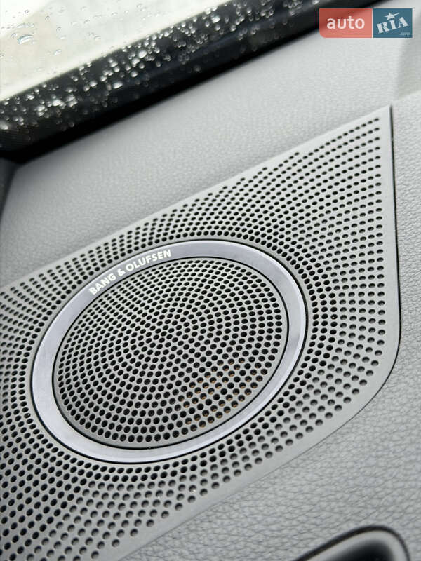 Позашляховик / Кросовер Audi Q5 2015 в Івано-Франківську