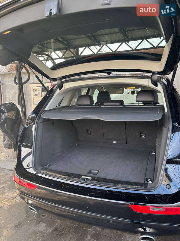 Позашляховик / Кросовер Audi Q5 2015 в Лубнах