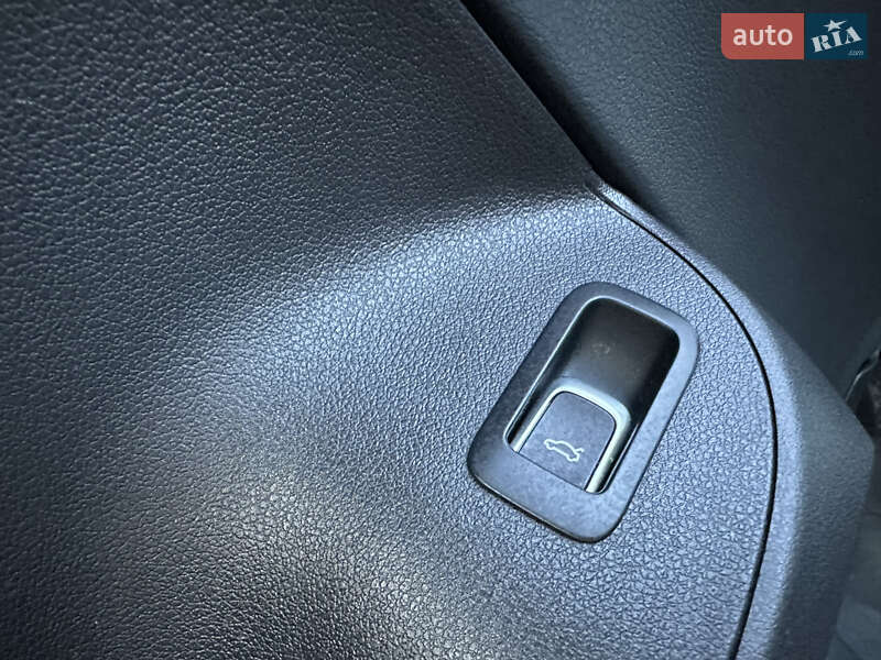 Внедорожник / Кроссовер Audi Q5 2015 в Дрогобыче