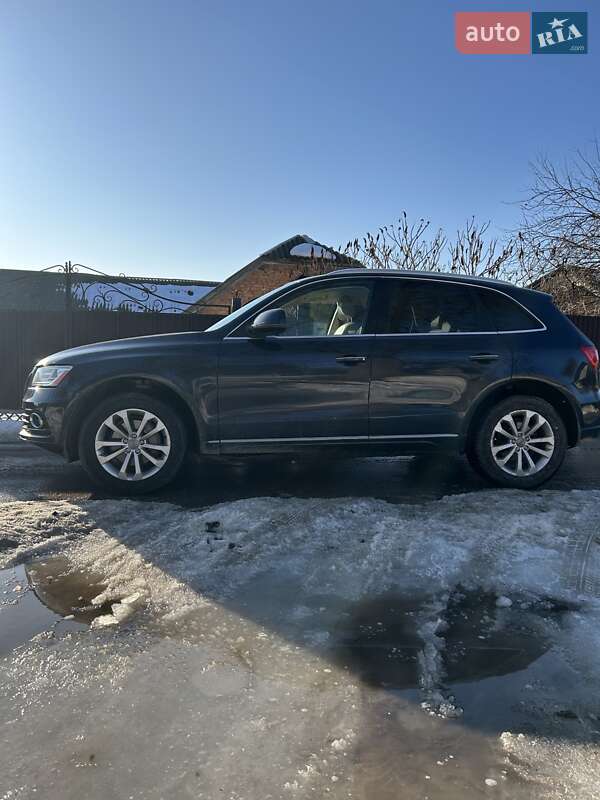 Внедорожник / Кроссовер Audi Q5 2014 в Тернополе